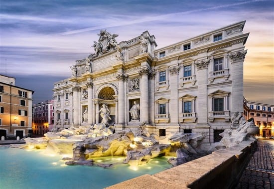 Itálie Řím Fontána di Trevi shutterstock_443907052